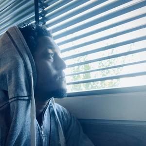 Meet your Posher, Larry